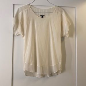 Ann Taylor, silk white flowy top, size xs. Great condition